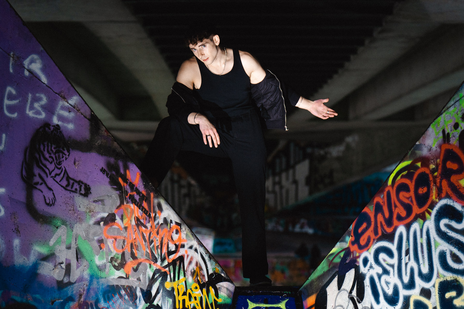 Location — underpass movement