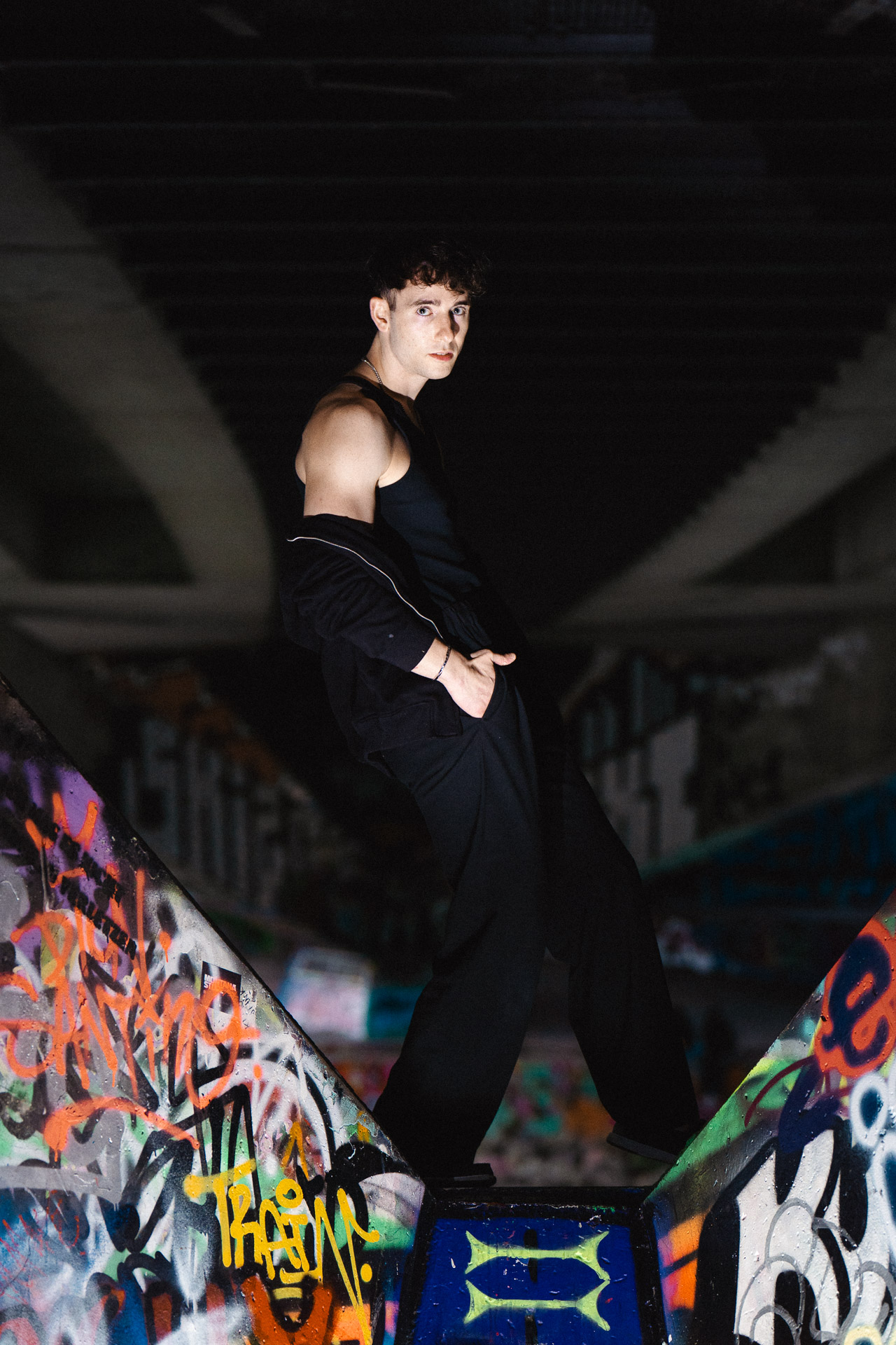 Location — underpass standing